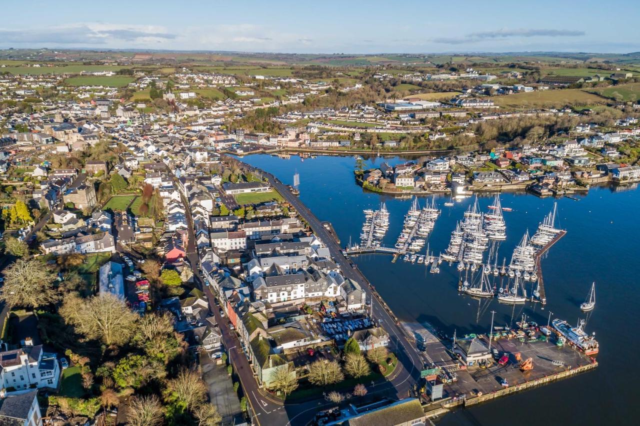 Four Winds,Kinsale Town,Exquisite Holiday Homes,Sleeps 26 Exterior foto